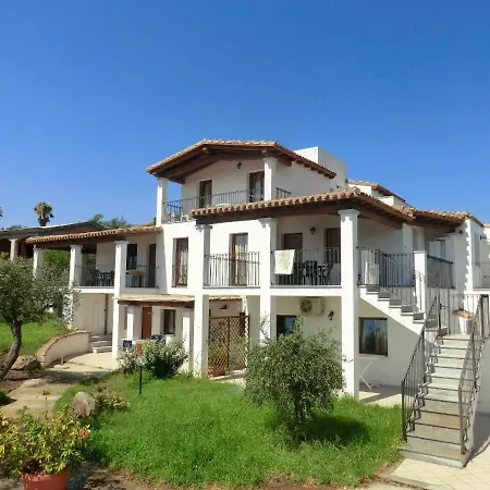 Bilocale Vista Mare 11a Apartmán *
